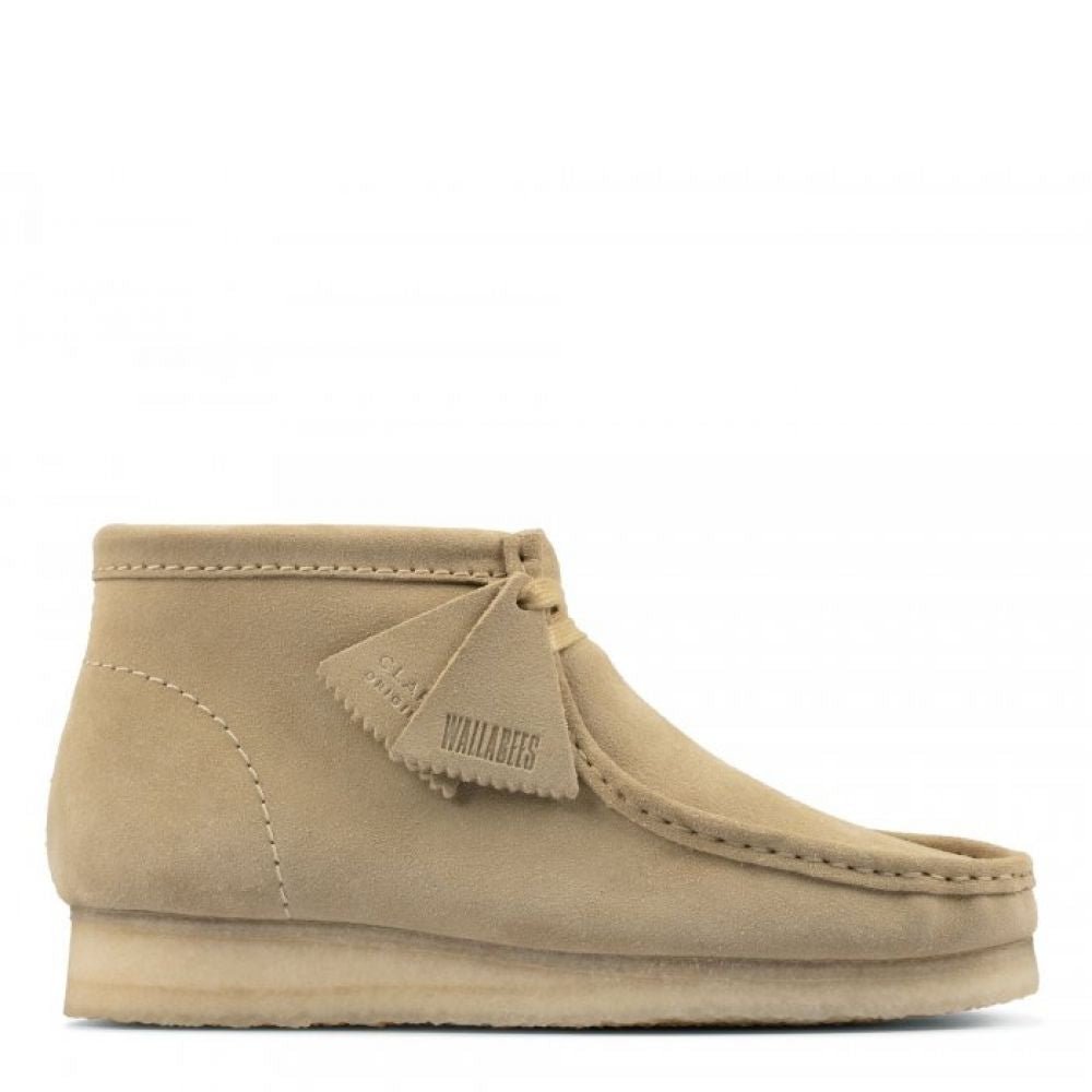 Clarks Men's Wallabee Boot in Maple Suede - Getoutside Shoes