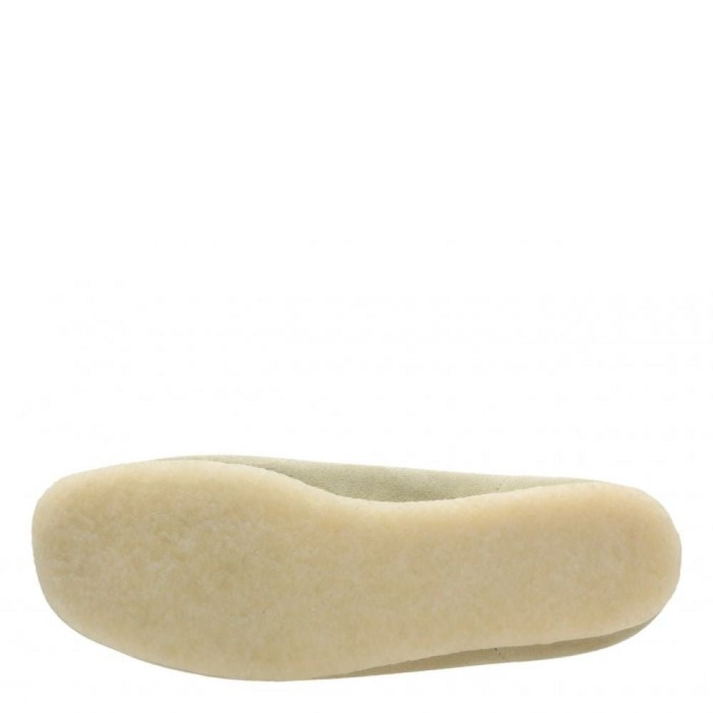Clarks Men's Wallabee in Maple Suede - Getoutside Shoes