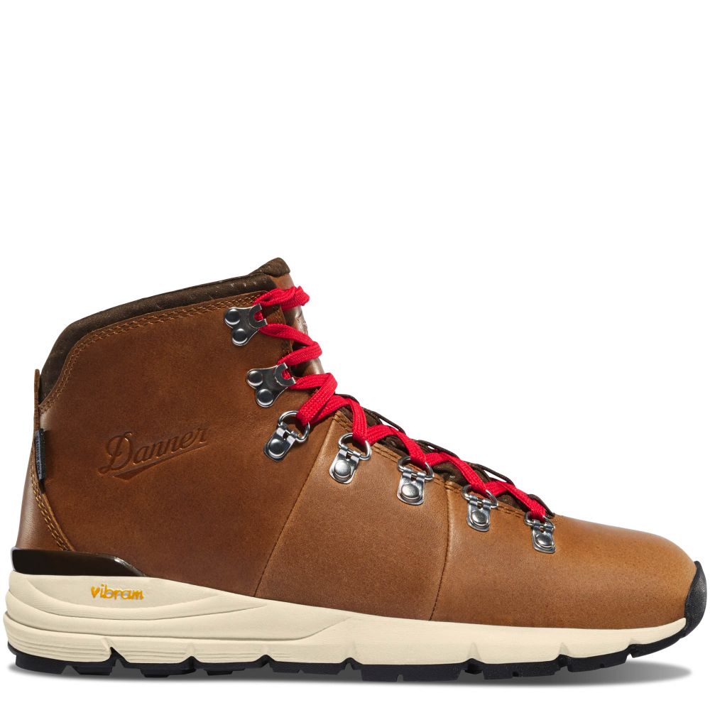 Danner Men&#39;s Mountain 600 Hiking Boots in Saddle Tan