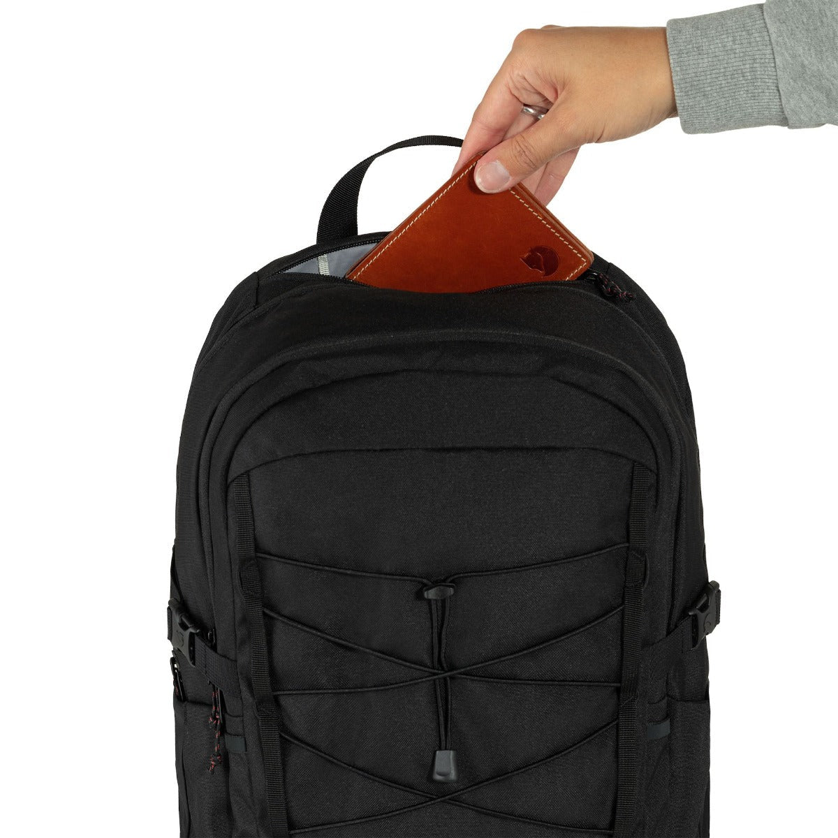 Fjallraven Skule 28 in Black - Getoutside Shoes