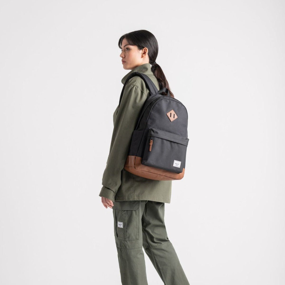 Herschel Heritage Backpack in Black - Getoutside Shoes