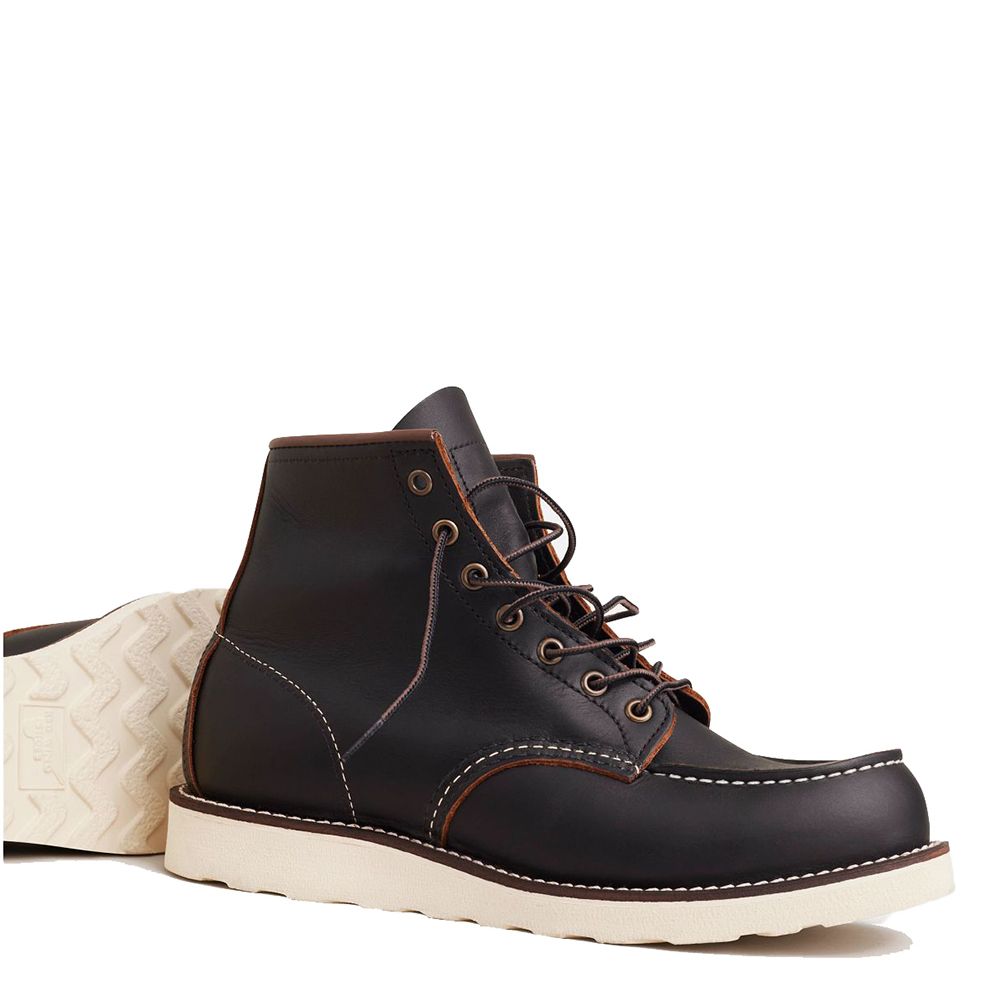 Red Wing Men&#39;s Classic 6 Inch Moc 8849 in Black Prairie