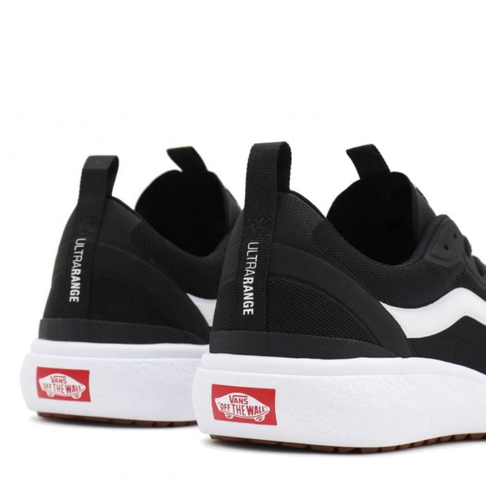 Vans UltraRange EXO in Black/White